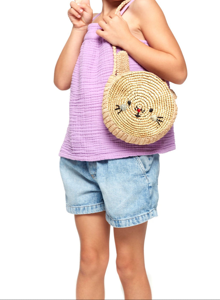 Model with bunny bag